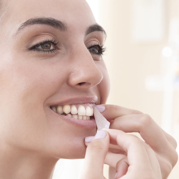 TIRAS BLANQUEADORAS DENTALES DE COCO - PEARLSHINE™